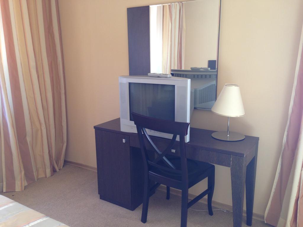 Royal House Apartments Tmf Pamporowo Exterior foto