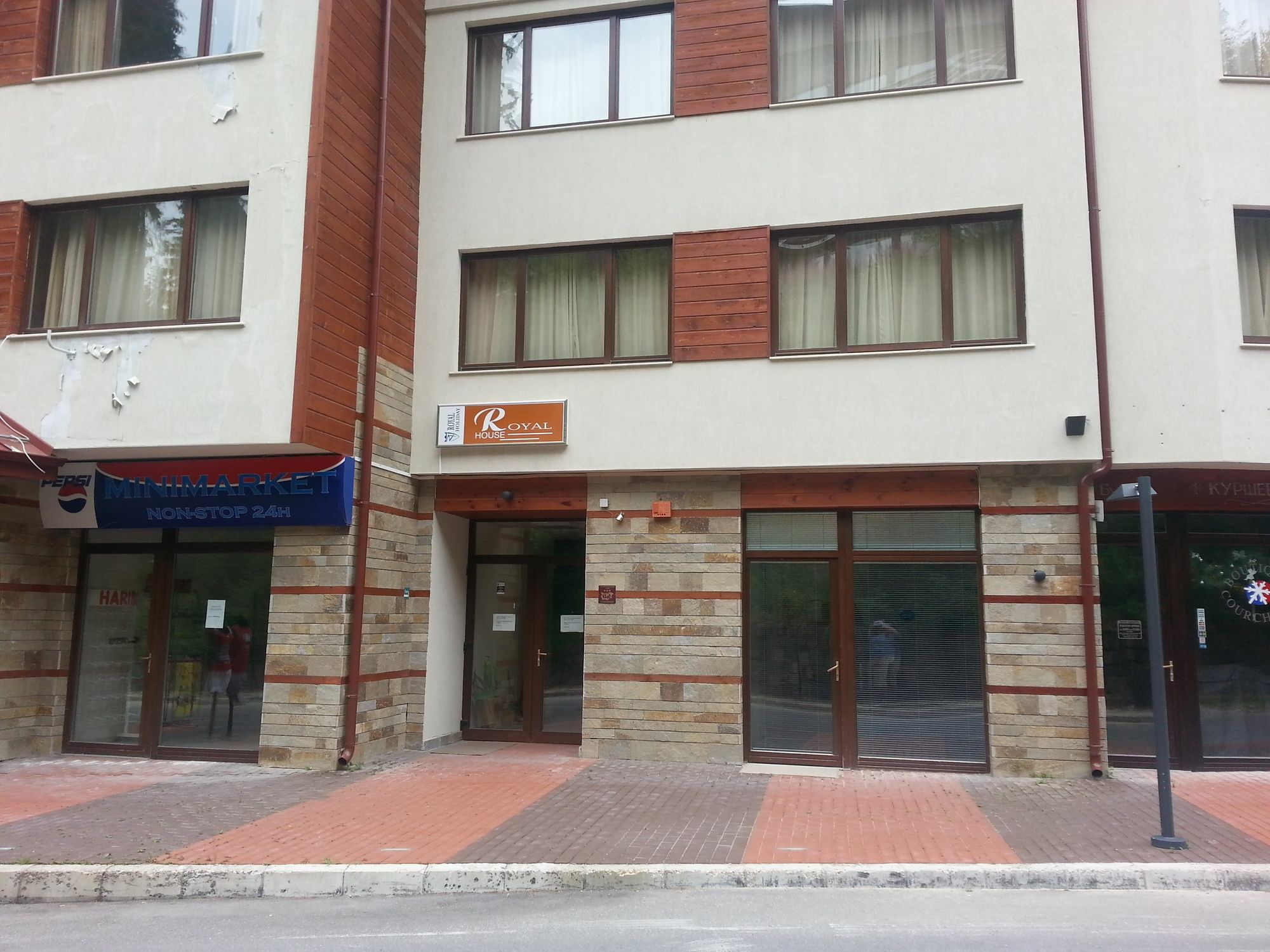 Royal House Apartments Tmf Pamporowo Exterior foto